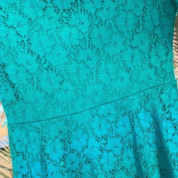 6/$20. Graduation dress , formal, wedding embroidered teal dress medium - Picture 5 of 8
